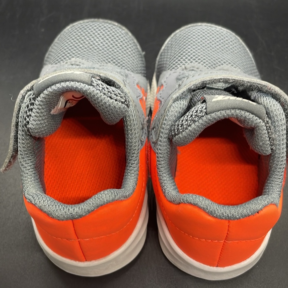 Nike Downshifter 8 Toddler Gray & Orange Shoes Size 5C - Picture 9 of 9
